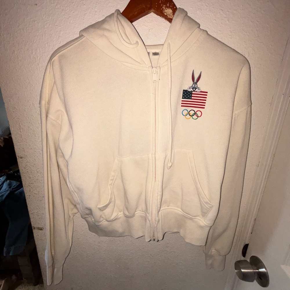LG Cream Zip-Up Hoodie